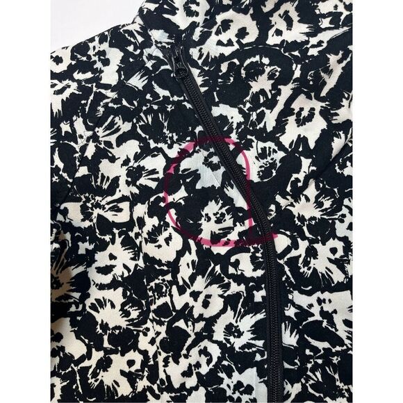 Lululemon Cozy Cuddle Up Jacket Fleur Sombre White Black Style W4IDCS Size 6 - Picture 8 of 14